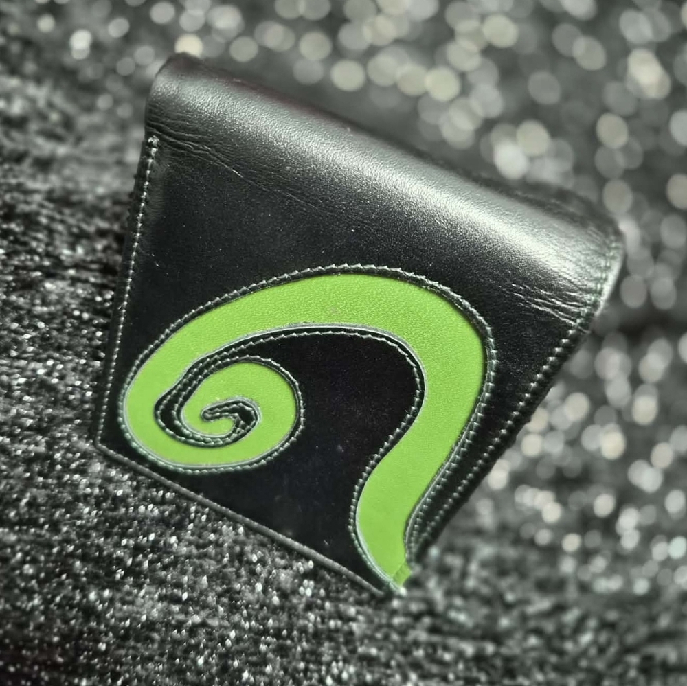 💃STYLISH💃 FINE ITALIAN LEATHER ~ ART DECO/LASER DESIGN WALLET 💥UNISEX💥